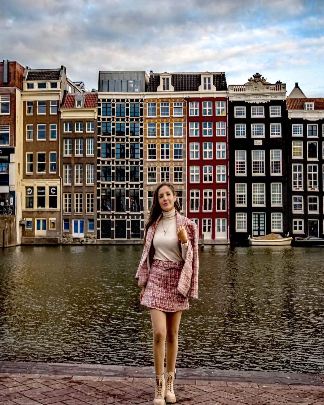 Las casitas pintorecas de Damrak en Amsterdam