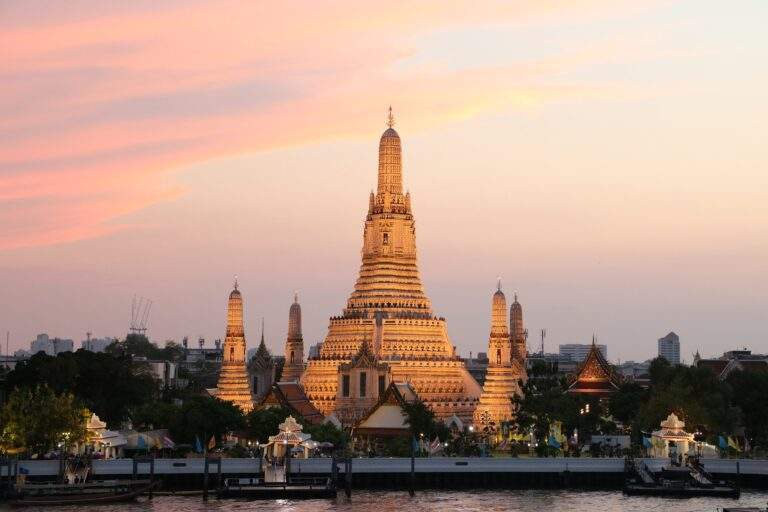 Atardecer en Wat Arun