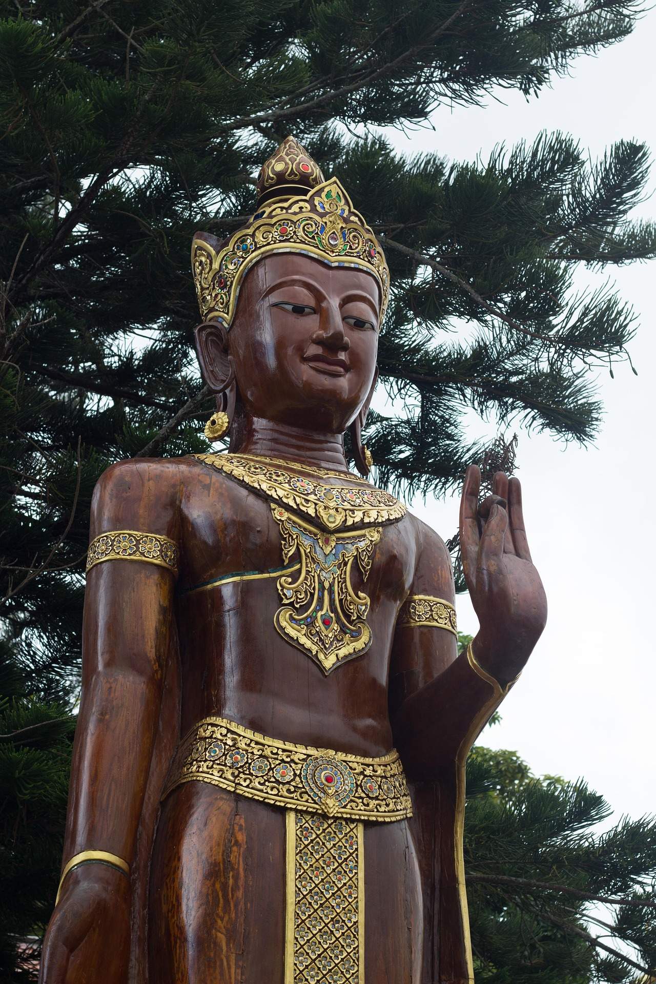 Estatua de Buda en pura seneridad