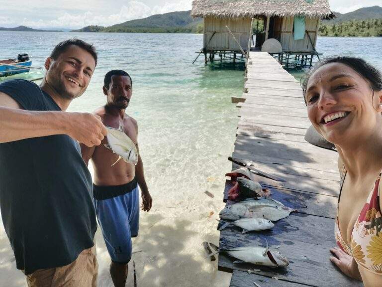 Pescando en el paraiso de Raja Ampat