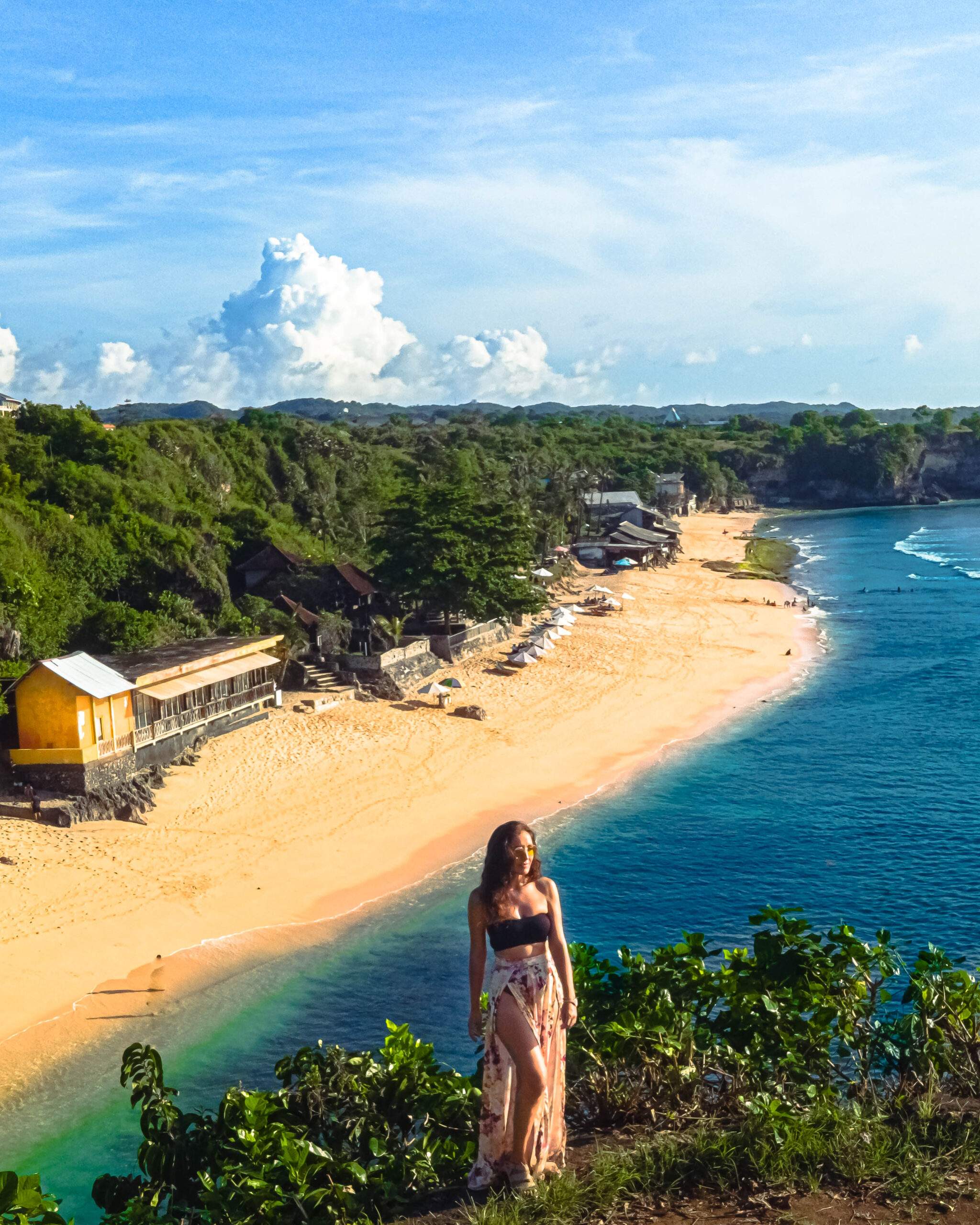 La impresionante playa en Uluwatu