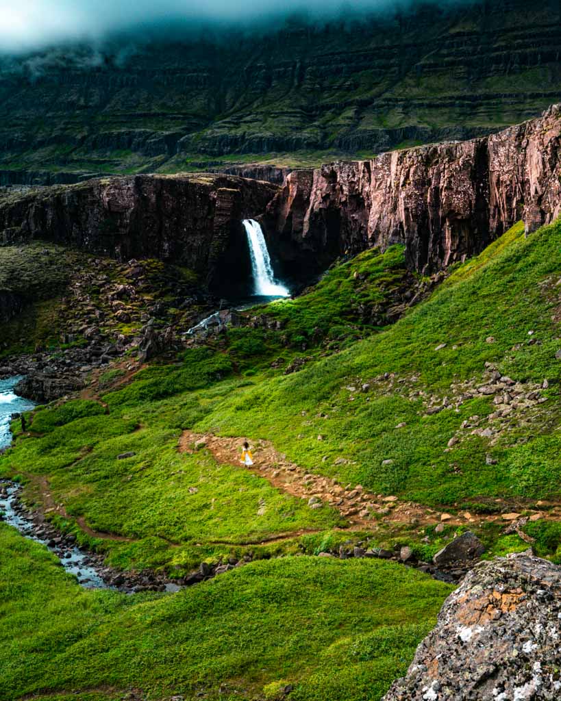 Alucinante Folaldafoss