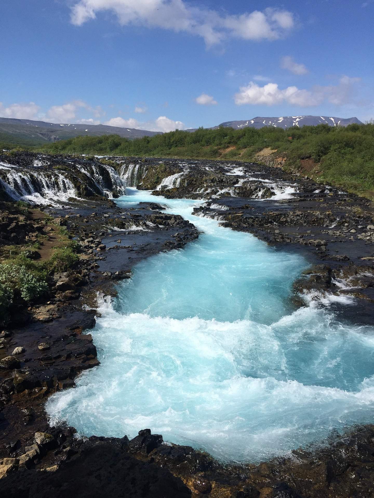 Las aguas turquesas de Bruarfoss