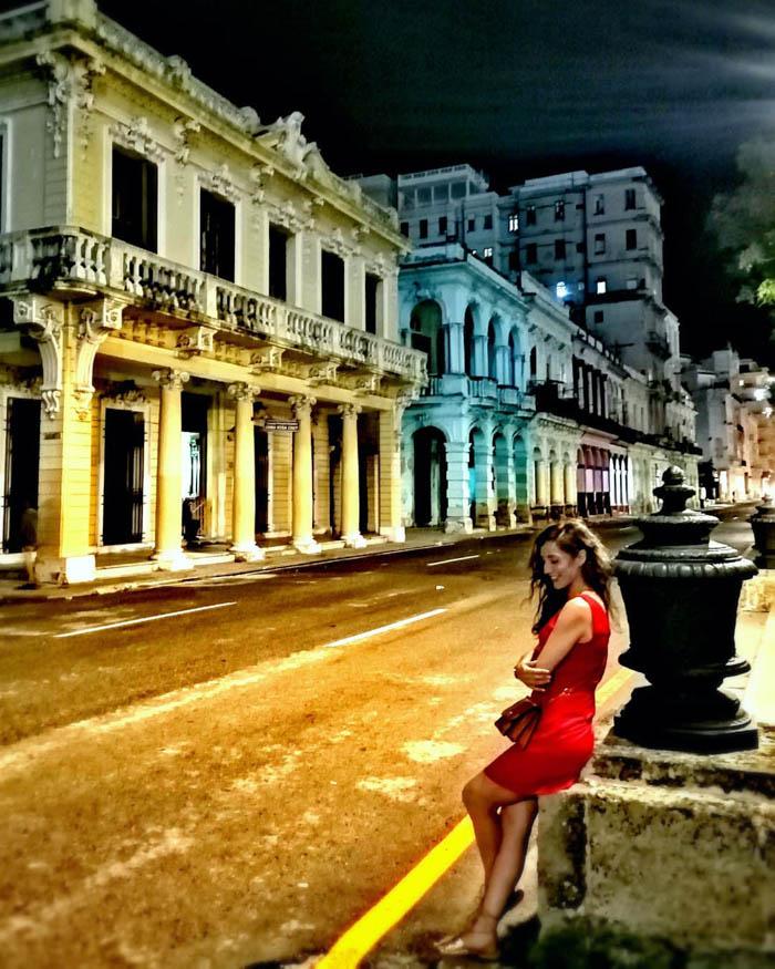 La habana vieja en la noche